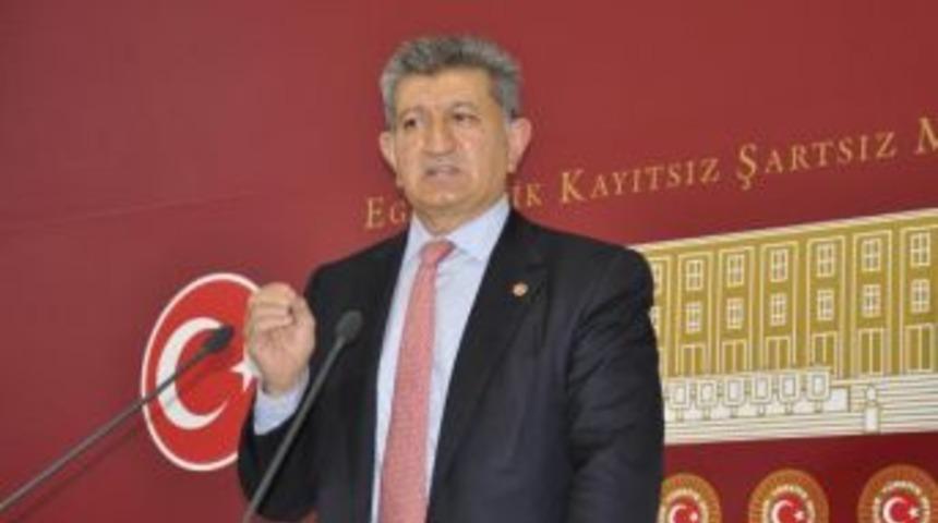 Chp'li Ali &Ouml;zcan'dan, Suriyelilere Vatandaşlık Verilmesine Tepki