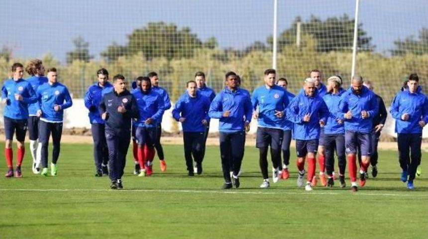 Antalyaspor, Akhisar Belediyespor Ma&ccedil;ı Hazırlıklarını Tamamladı