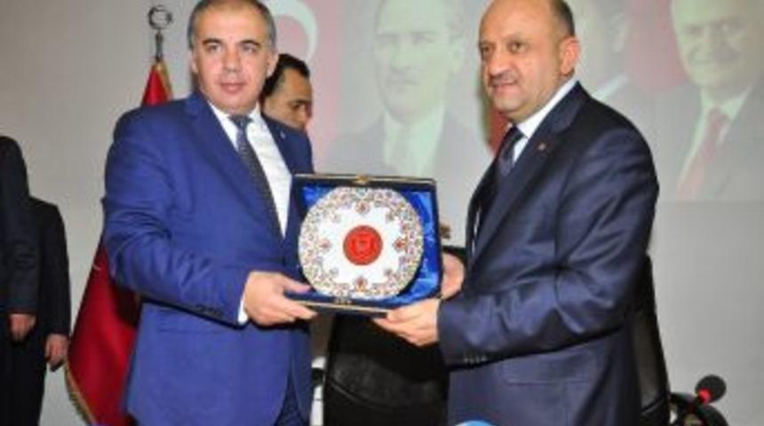 Bakan Işık: &ldquo;t&uuml;rkiye&rsquo;de Parlamenter Sistemi Tıkayan Chp&rsquo;dir&rdquo;