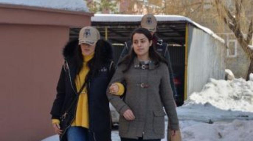 Şemdinli'de G&ouml;rev Yapan Kadın Hakım Fet&ouml;'den Tutuklandı