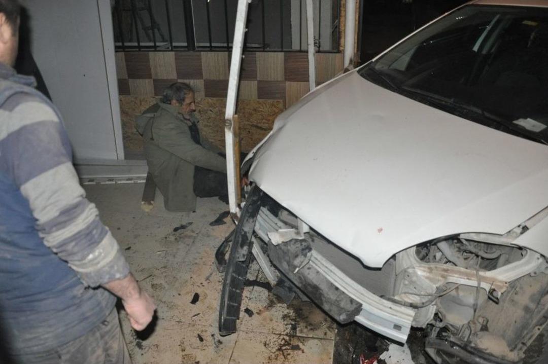 İneg&ouml;l&rsquo;de Zincirleme Kaza: 2 Yaralı