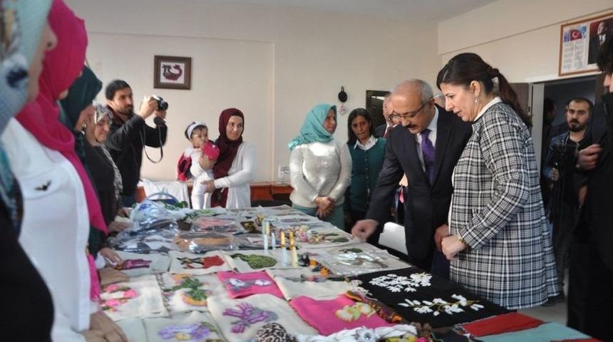 Kalkınma Bakanı Elvan Mardin&rsquo;de İş Adamlarıyla Bir Araya Geldi