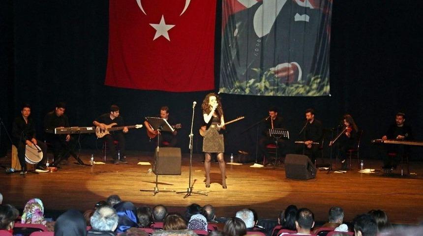 B&uuml;y&uuml;kşehirden Şehitler Anısına Şiir Dinletisi