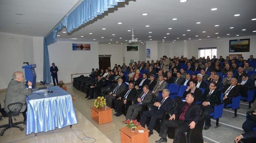 Vali, Okul Aile Birliği Başkanları Ve İdarecileri İle Buluştu