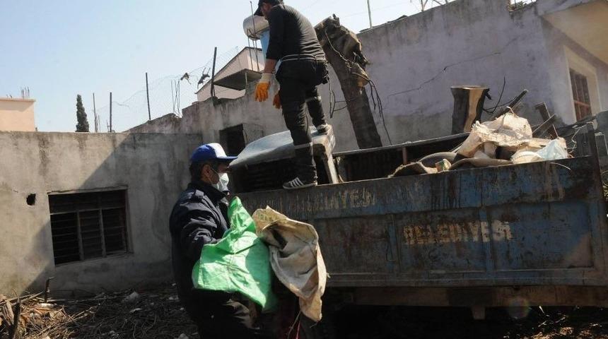 Evden 3 R&ouml;mork &Ccedil;&ouml;p &Ccedil;ıktı