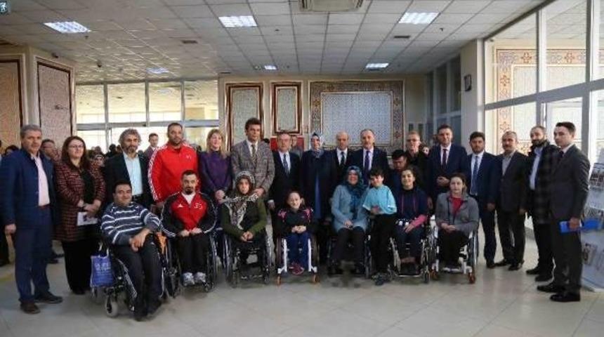 Bakan Kaya: &ldquo;Engelliler Sarayı T&uuml;rkiye Genelinde Hizmete Sunulmalı&rdquo;