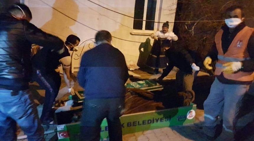 50 Yaşındaki Adam Evinde Ölü Bulundu