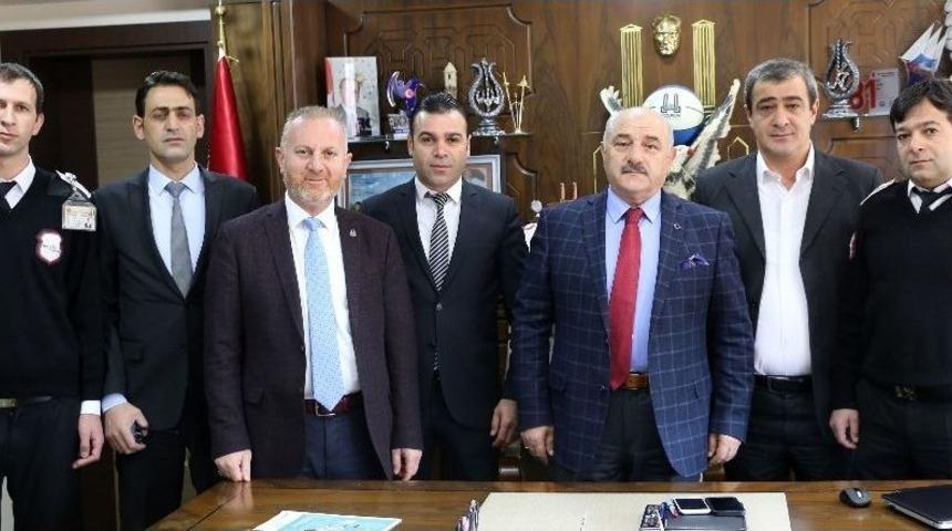 B&uuml;y&uuml;kşehir&rsquo;in G&uuml;venlik G&ouml;revlilerinden &Ouml;rnek Davranış