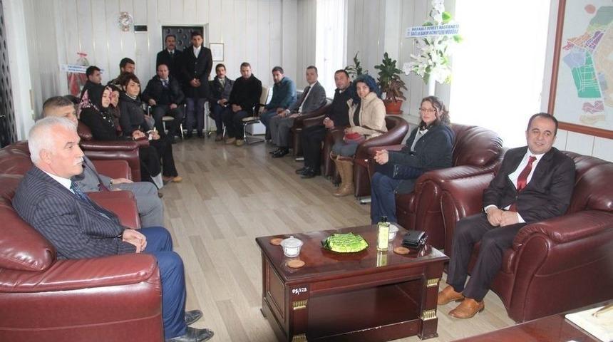 Okul M&uuml;d&uuml;rlerinden Başkan Vekili &Ouml;zt&uuml;rk&rsquo;e Ziyaret