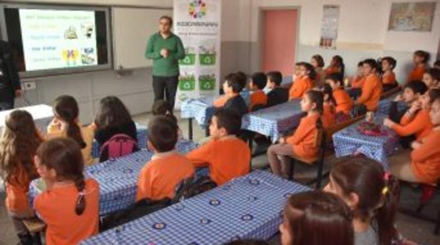Kocasinan&rsquo;daki Okullarda Geri D&ouml;n&uuml;ş&uuml;m Eğitimi Devam Ediyor