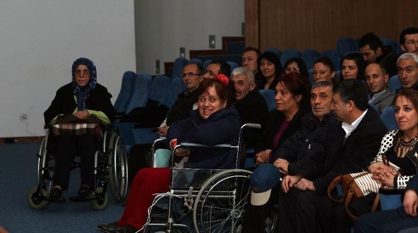 Yenimahalle&rsquo;den Engellilere Tam Destek