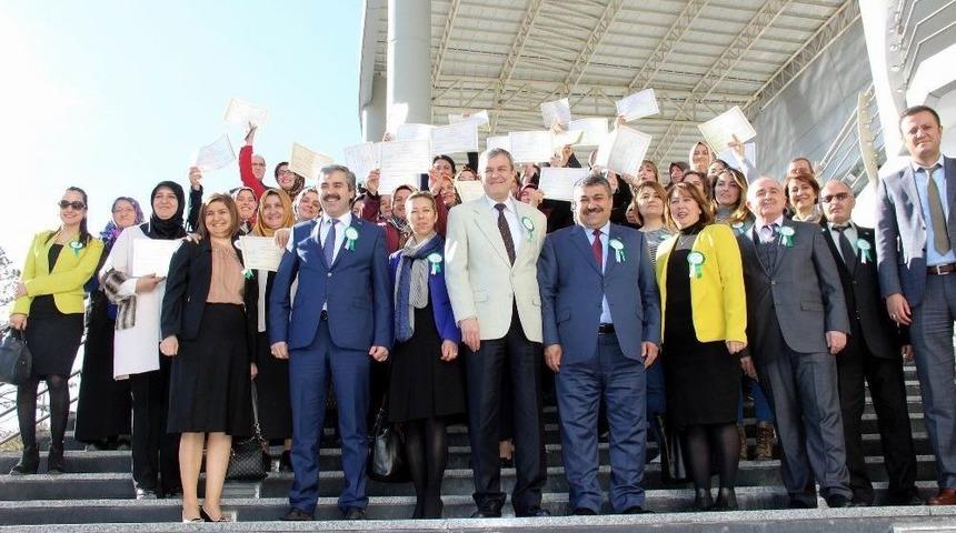 Kadın &Ccedil;ift&ccedil;iler Ekolojik Olarak &Uuml;r&uuml;nlerin İşlenmesi Ve Paketlenmesi Konusunda Eğitilecek