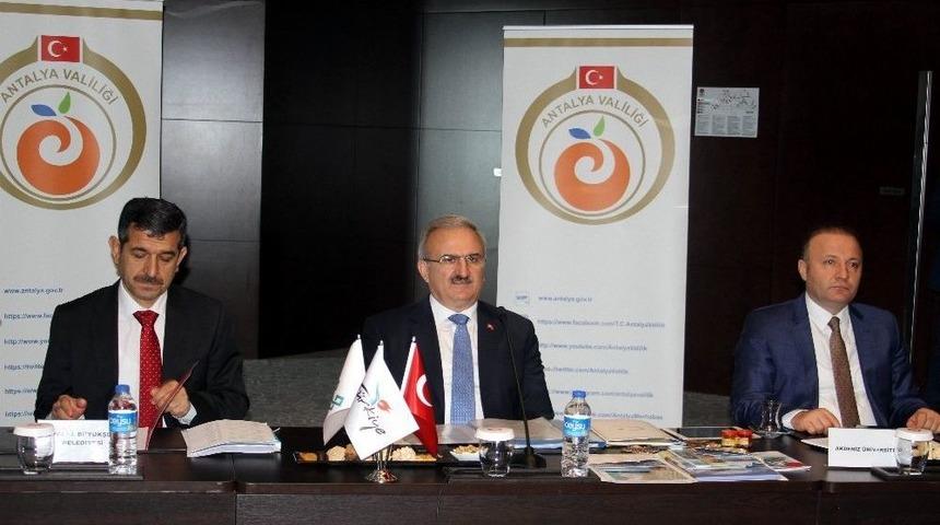 Vali Karaloğlu&rsquo;dan Turizmcilere &lsquo;aynı Hedef&rsquo; İşareti