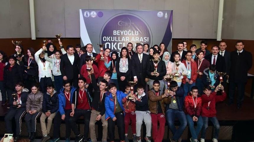 Şampiyon Ok&ccedil;ular Madalyalarını Aldı