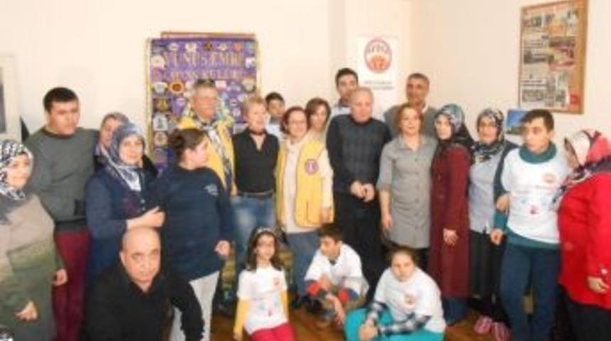 Otizmli &Ccedil;ocuklar İ&ccedil;in Beklentiler