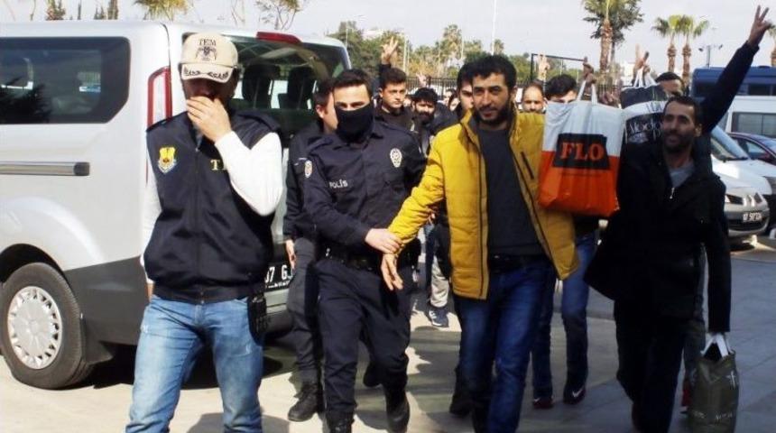 Antalya&rsquo;da Pkk/kck Ş&uuml;phelisi 12 Kişi Adliyeye Sevk Edildi