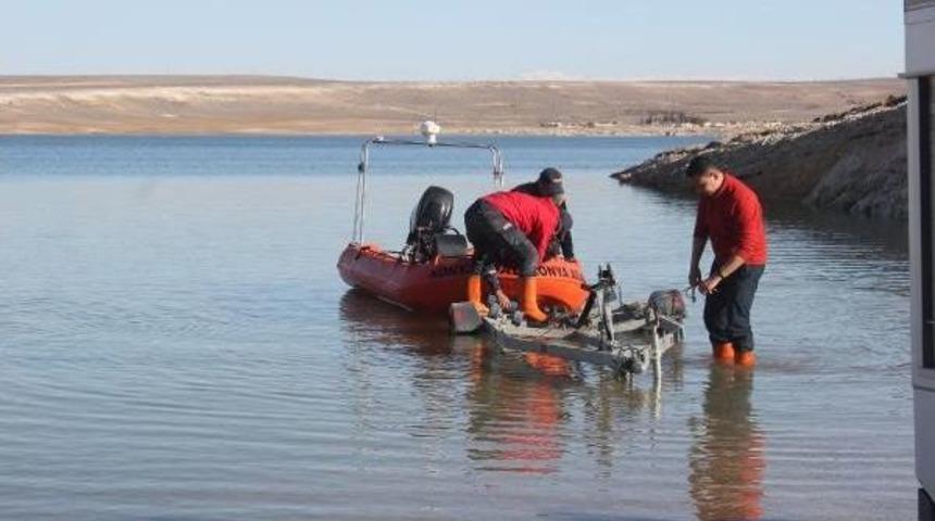 6 Ay &Ouml;nce Kaybolan Postacı, Baraj G&ouml;l&uuml;nde Aranıyor