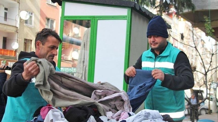 Giresun Belediyesi’nden ‘askıda Elbise’ Projesi