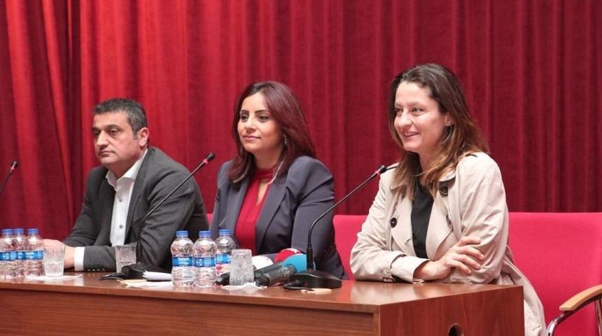 Şişli&rsquo;de Referandum S&uuml;reci Ve Anayasa Değişikliği Konuşuldu