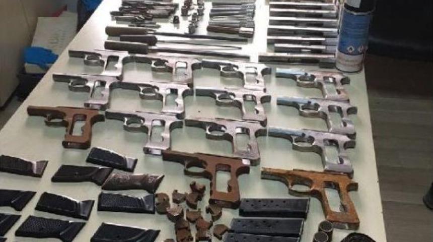 Ardeşen&rsquo;De Silah Imalatı Yapılan Eve Baskın