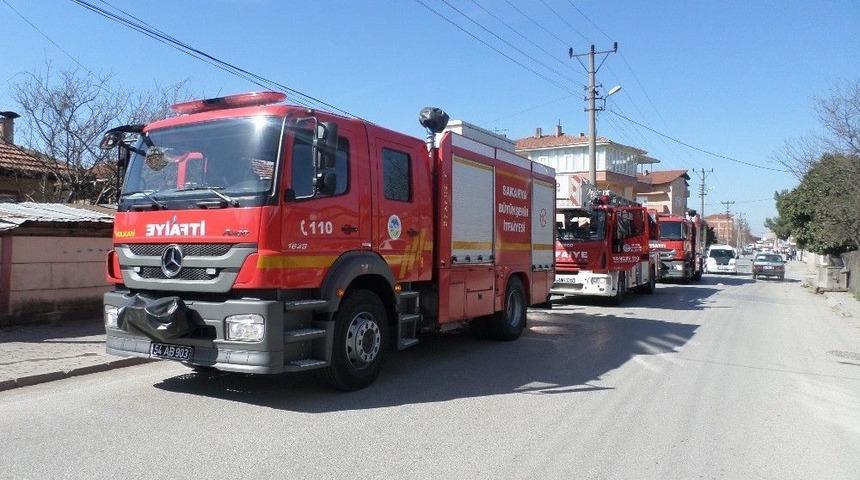 Suriyeli Ailenin Kaldığı Ev Yandı