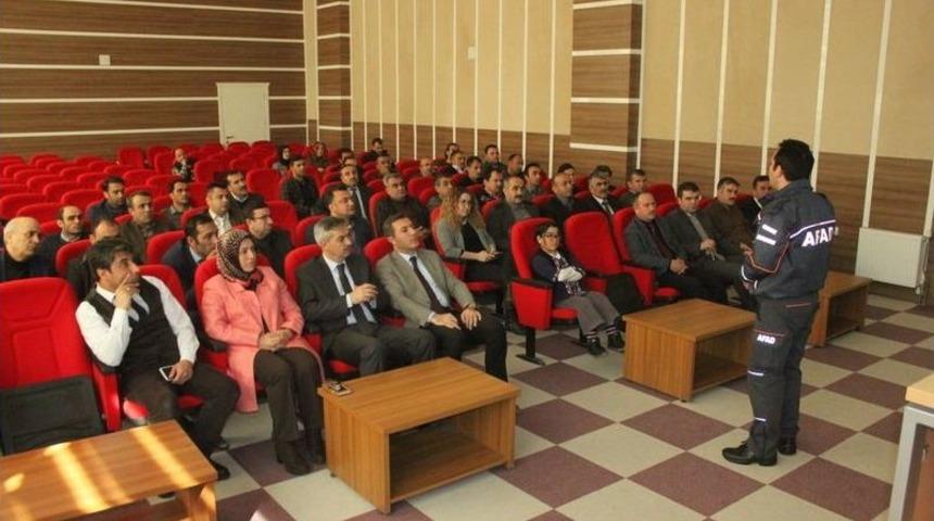 Van&rsquo;da &lsquo;kimyasal Tehditler&rsquo; Eğitimi