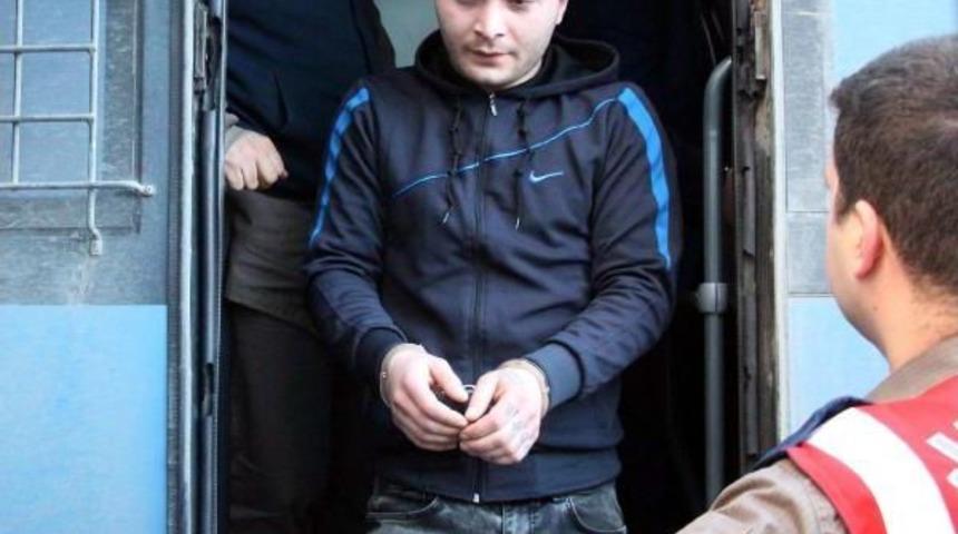 Ağabeyini &Ouml;ld&uuml;ren Sanığa 18.5 Yıl