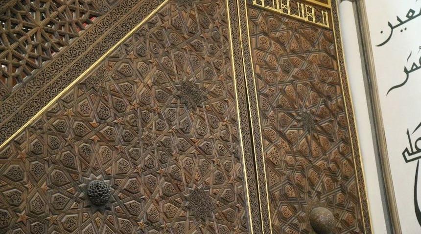 Yeni Keşfedilen G&ouml;k Cisimleri 6 Asırdır Ulucami Minberinde