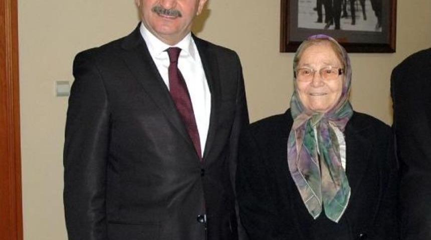 Fet&ouml;'c&uuml;ler, Hastane I&ccedil;in Bağışlanan 80 Milyonluk Arsayı Lunapark&ccedil;ılara Vermiş