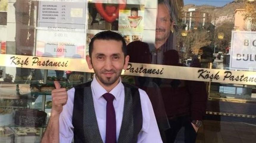 Selfie &Ccedil;ektirenden Para Alıyor