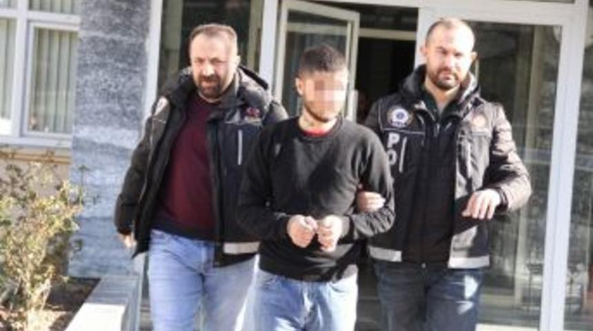 Uyuşturucu Ticareti İddiasına 2 G&ouml;zaltı