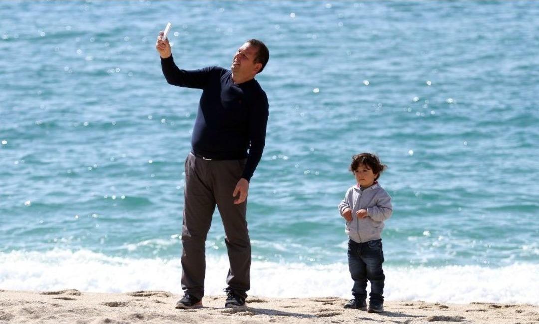 Doğu&rsquo;da Kar Alanya&rsquo;da G&uuml;neş Keyfi