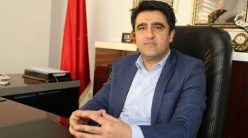 Ercik&rsquo;ten &lsquo;16 Nisan&rsquo;da Sandığa Gidin&rsquo; &Ccedil;ağrısı