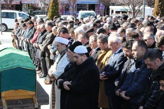 Chp Genel Başkan Yardımcısı Tezcan'ın Acı Günü