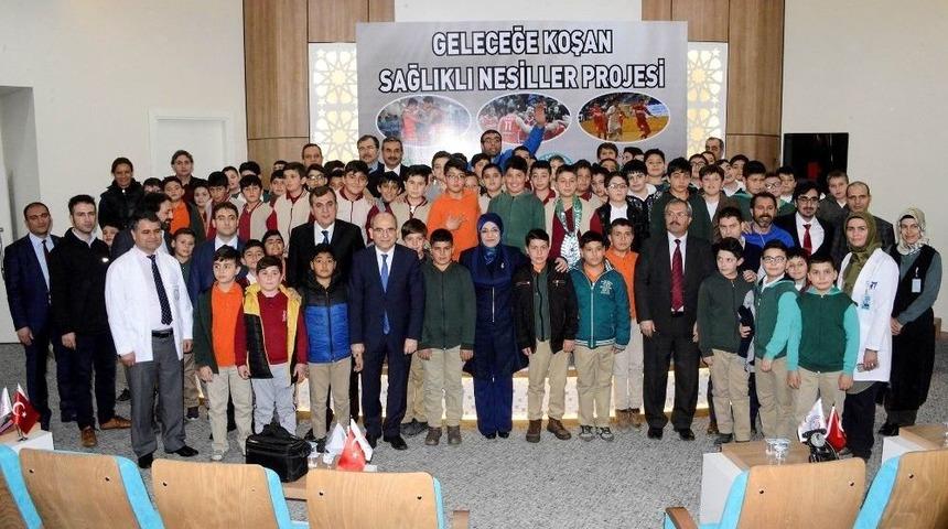 Meram&rsquo;da &ldquo;geleceğe Koşan Sağlıklı Nesiller&rdquo; Projesi