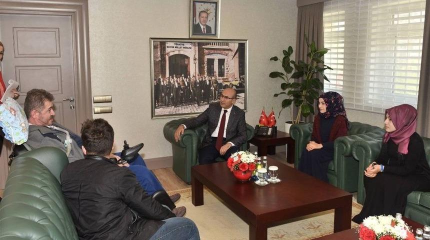 Als Hastası Yasin Asma Ve &Ccedil;ocuklarından Vali Demirtaş&rsquo;a Ziyaret