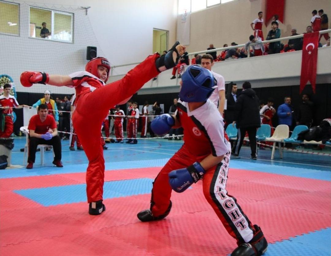 &ldquo;okullararası Yıldızlar Kick Boks Şampiyonası