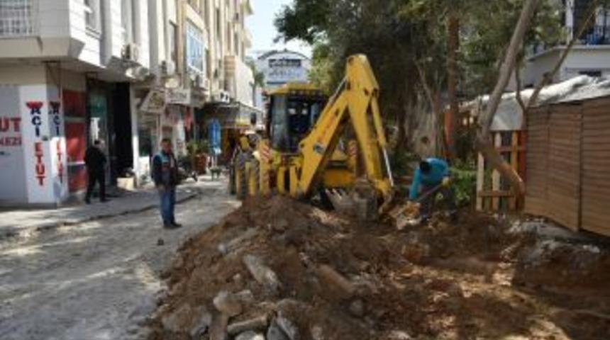 Alanya&rsquo;da Trafik Akışı İ&ccedil;in Alternatif G&uuml;zergahlar Oluşturuldu