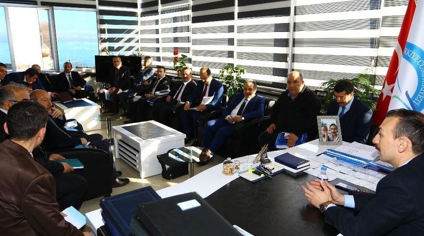 Edremit&rsquo;in Sorun Ve &Ccedil;&ouml;z&uuml;m Yolları Masaya Yatırıldı