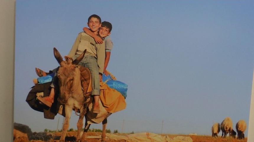 Batmanlı Fotoğraf Sanat&ccedil;ıları H&uuml;nerlerini Şanlıurfa&rsquo;da Sergiliyor