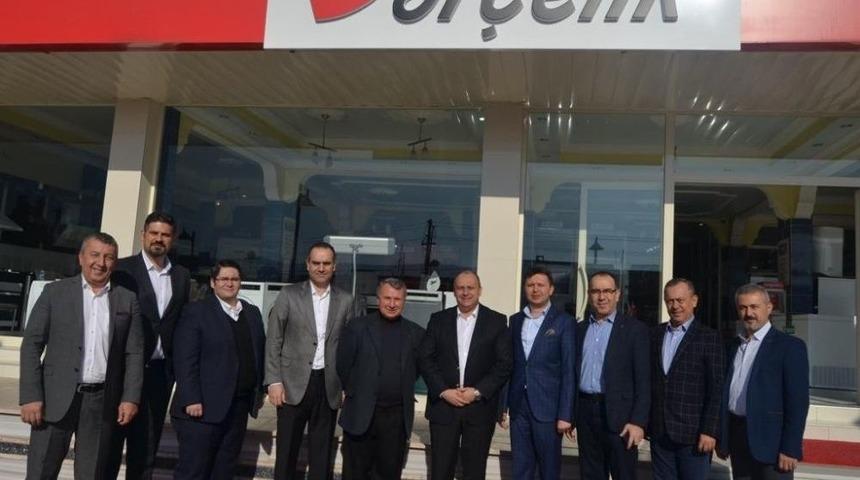 Ar&ccedil;elik Genel M&uuml;d&uuml;r&uuml; Din&ccedil;er Selendi&rsquo;yi Ziyaret Etti