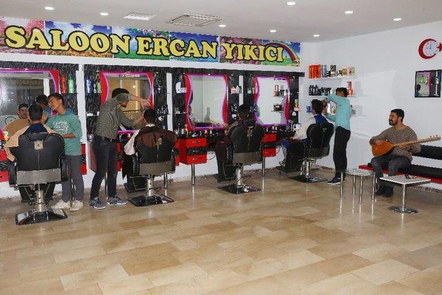 Sazlı S&ouml;zl&uuml; Tıraş 2