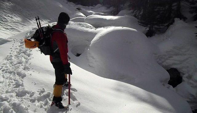 (özel Haber) Uludağ’ın Dereleri Eskimo Evlerine Döndü