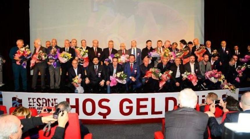 Efsane Avni Aker'e Veda Gecesi D&uuml;zenlendi