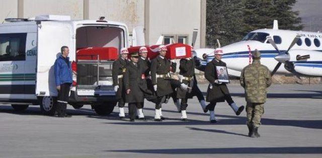 El Bab Şehitleri, Memleketlerine Uğurlandı