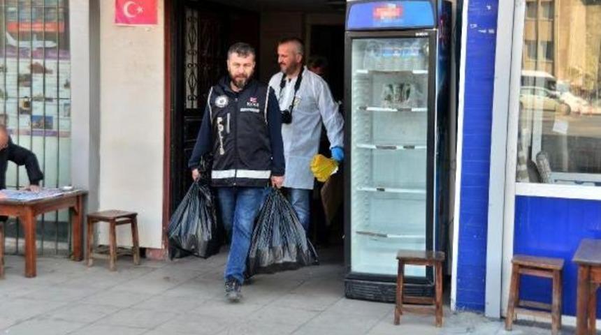 Adana'da Sahte I&ccedil;ki Imalathanesine Baskın