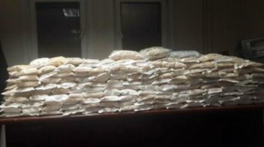 İskenderun Limanında 1 Milyon 200 Bin Captagon Hap Ele Ge&ccedil;irildi