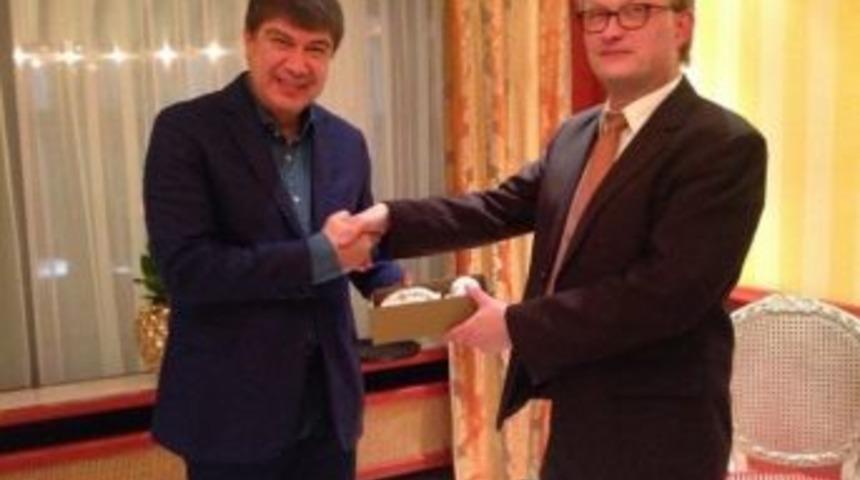 T&uuml;rel Ve Turizmcilerin Almanya Ziyaretleri