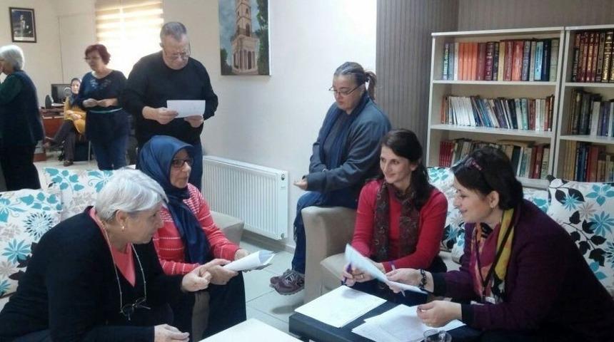 İzmit&rsquo;te Emeklilere Kemik Taraması Eğitimi