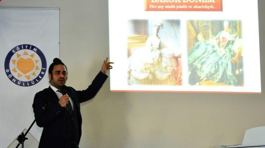 Ozan &Ccedil;oban&rsquo;la Klasik M&uuml;zikli S&ouml;yleşi